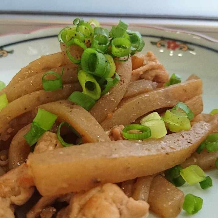 隠し味は味噌!こんにゃくきんぴら